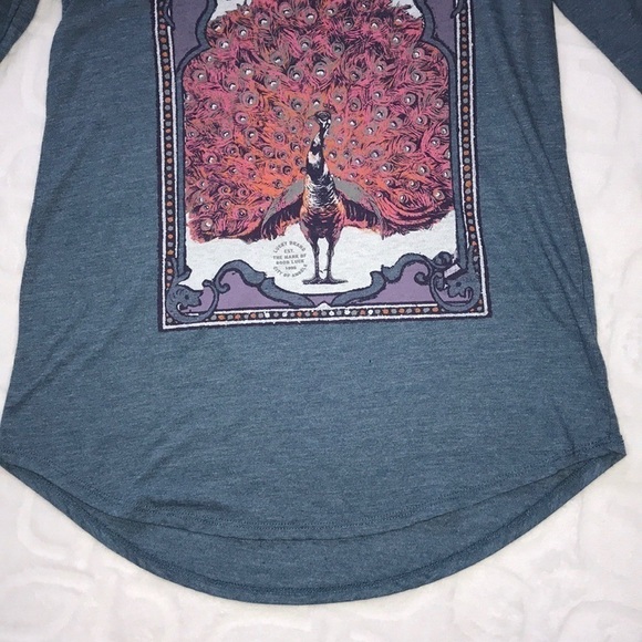 LUCKY BRAND Peacock Long Sleeve Graphic Tee Sm - Picture 4 of 8